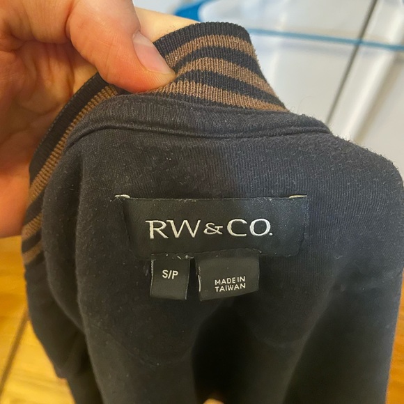 RW & CO Men’s Sweater, Small, Black and Gold - Picture 3 of 4